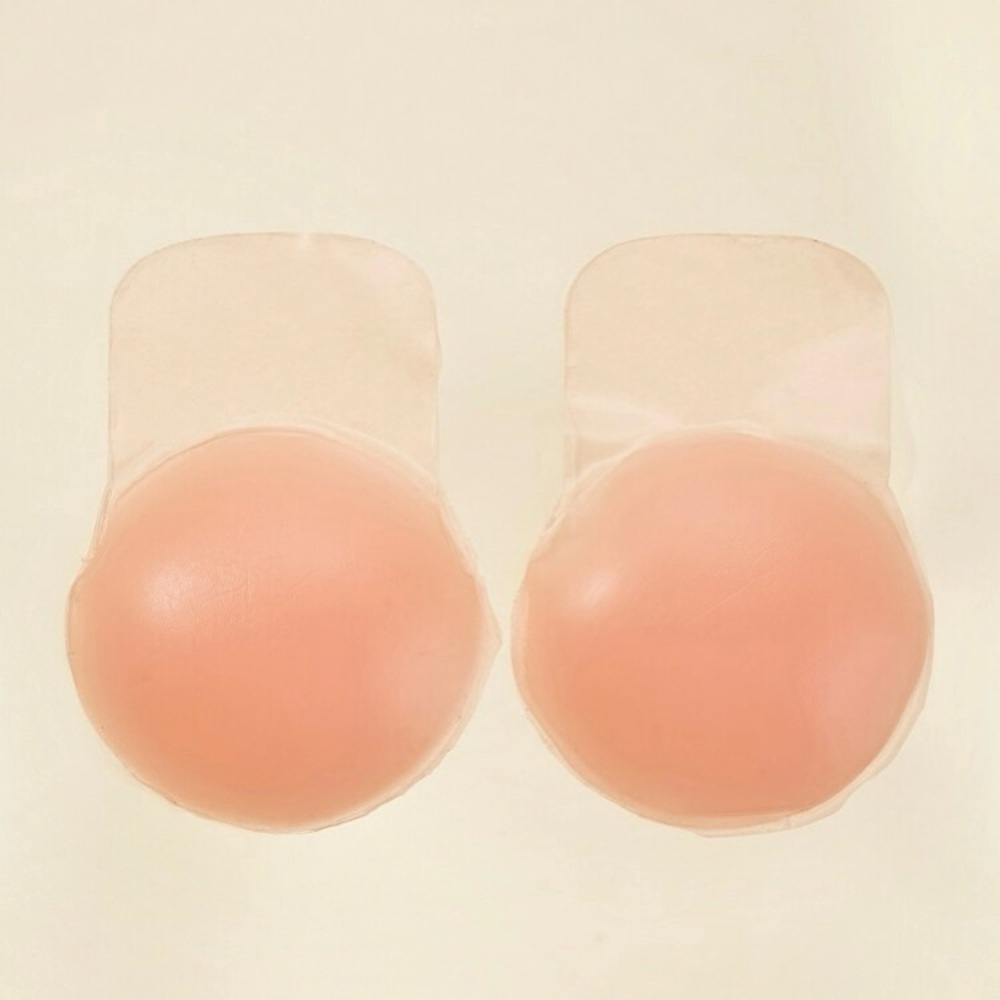 New Inventory 🔥1 Pair Silica Gel Nipple Cover🔥 - Picture 3 of 5